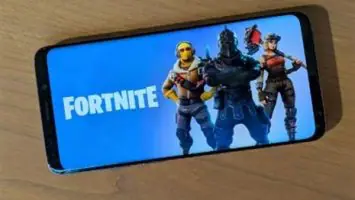 لأول مرة لعبة Fortnite متاحة