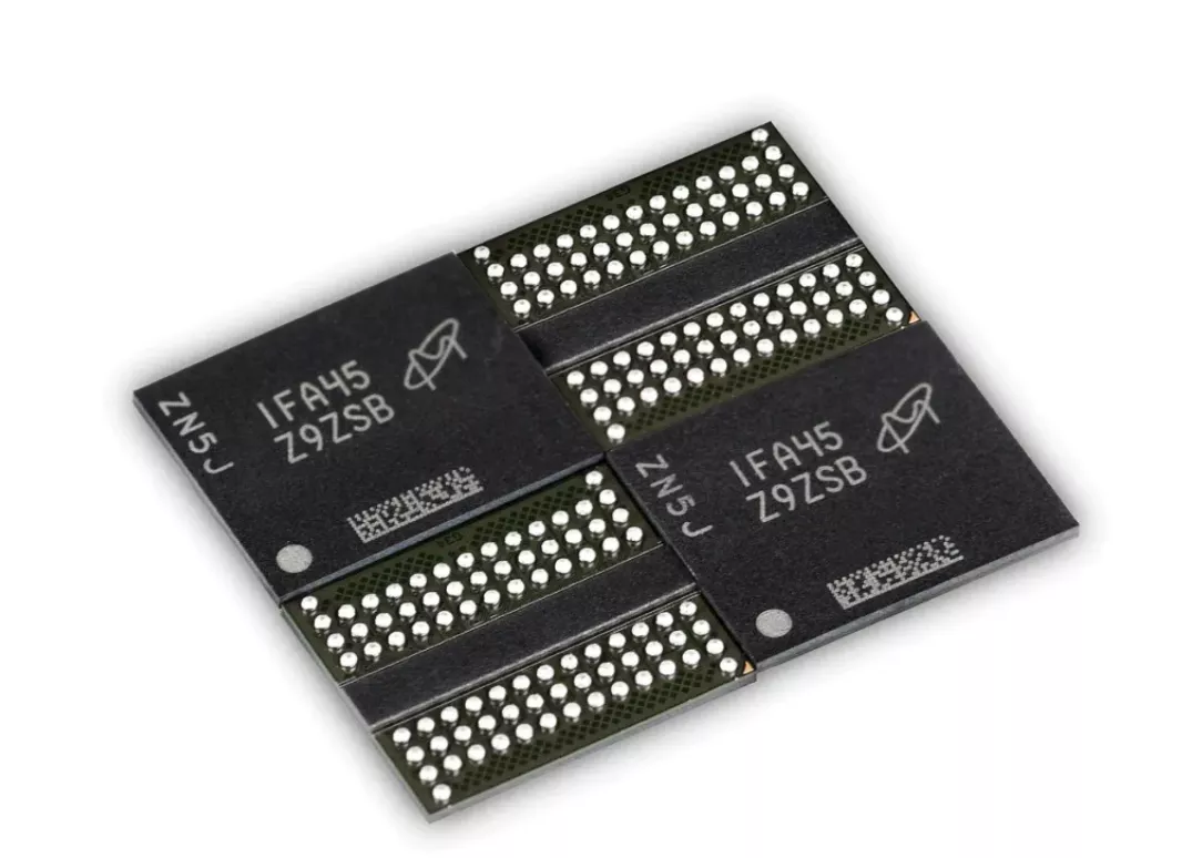 يهدف صانع الذاكرة إلى تطوير وحدات DDR5