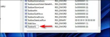 win11 taskbar size key